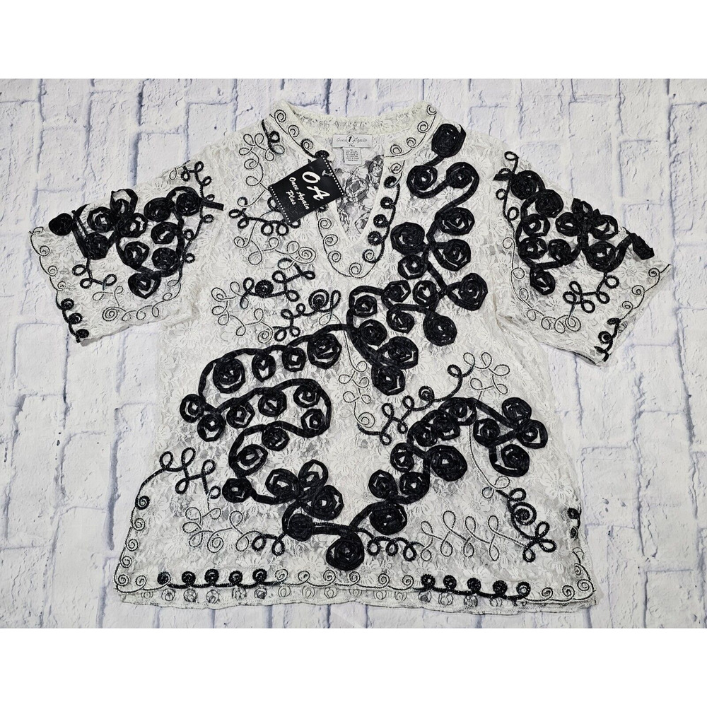 Once Again WOMENS SIZE 1X Blouse White Black Lace Overlay Sheer Crochet